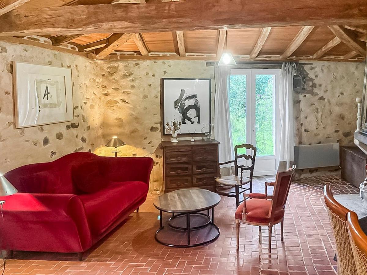 Le Clos Des Ecorcins - Terrasse - Parking Prive Saint-Amand-sur-Sevre Buitenkant foto